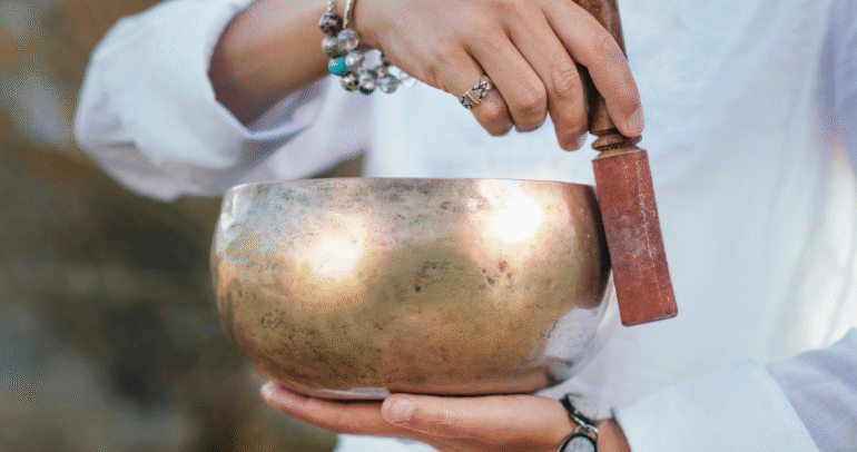 ¿Qué es la Musicoterapia Holística? El poder de la música en la salud emocional